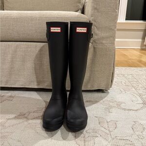 Hunter Classic Black Waterproof Boots